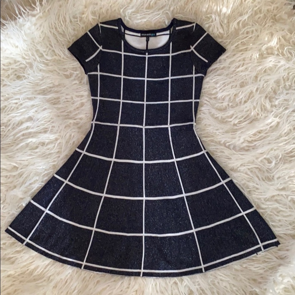 Girls Navy blue shimmer & white knit dress size M